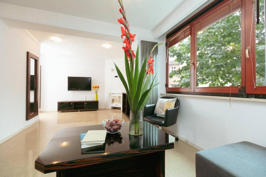 Apartment In The Heart Of Warsaw! Extérieur photo