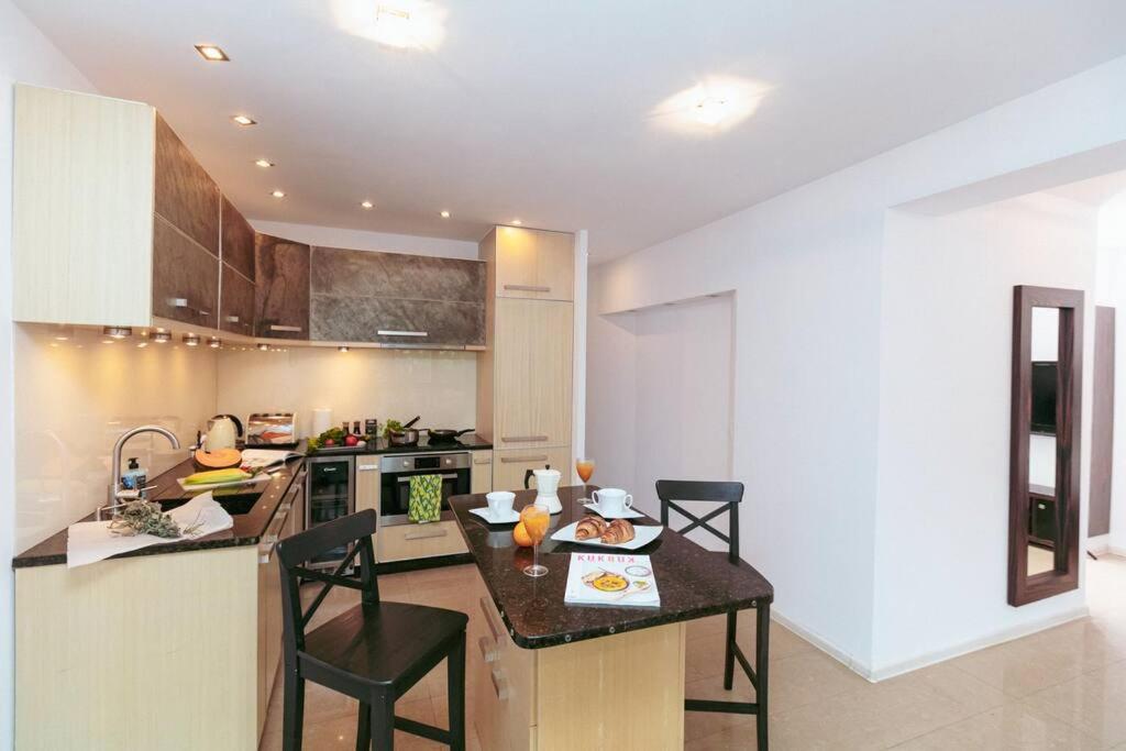 Apartment In The Heart Of Warsaw! Extérieur photo